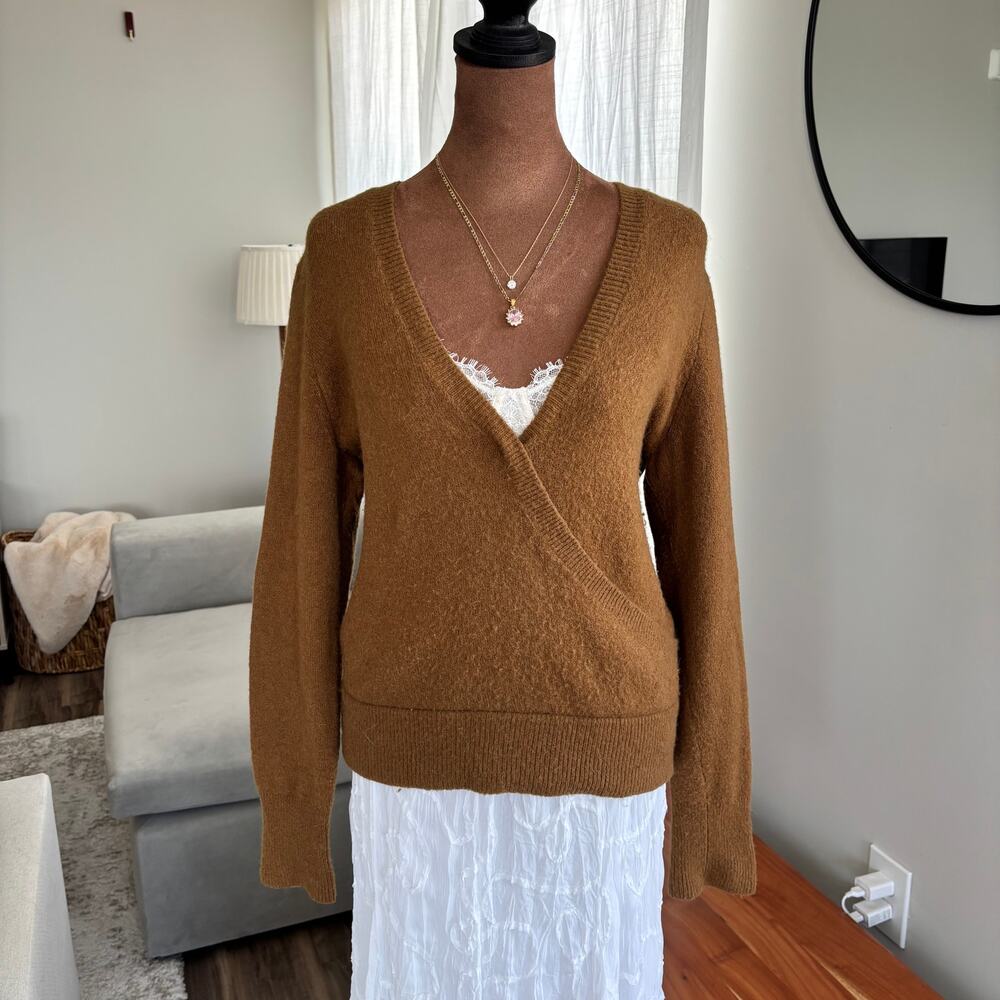 Madewell Wrap Front Sweater Camel Alpaca Wool Blend Coziest Yarn Size Medium - Picture 14 of 15